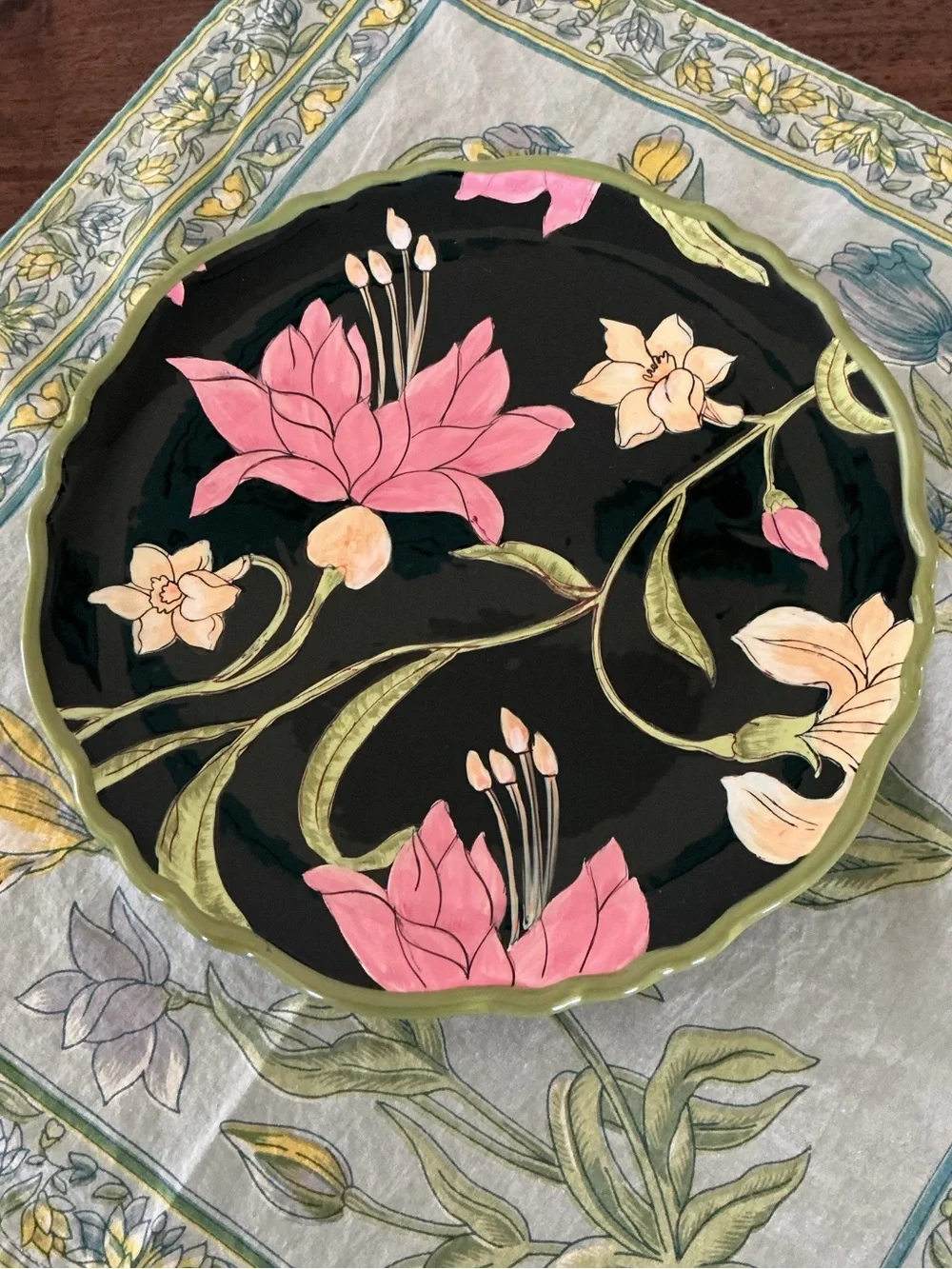 April Cornell Certified International Floral Plates Set of 2